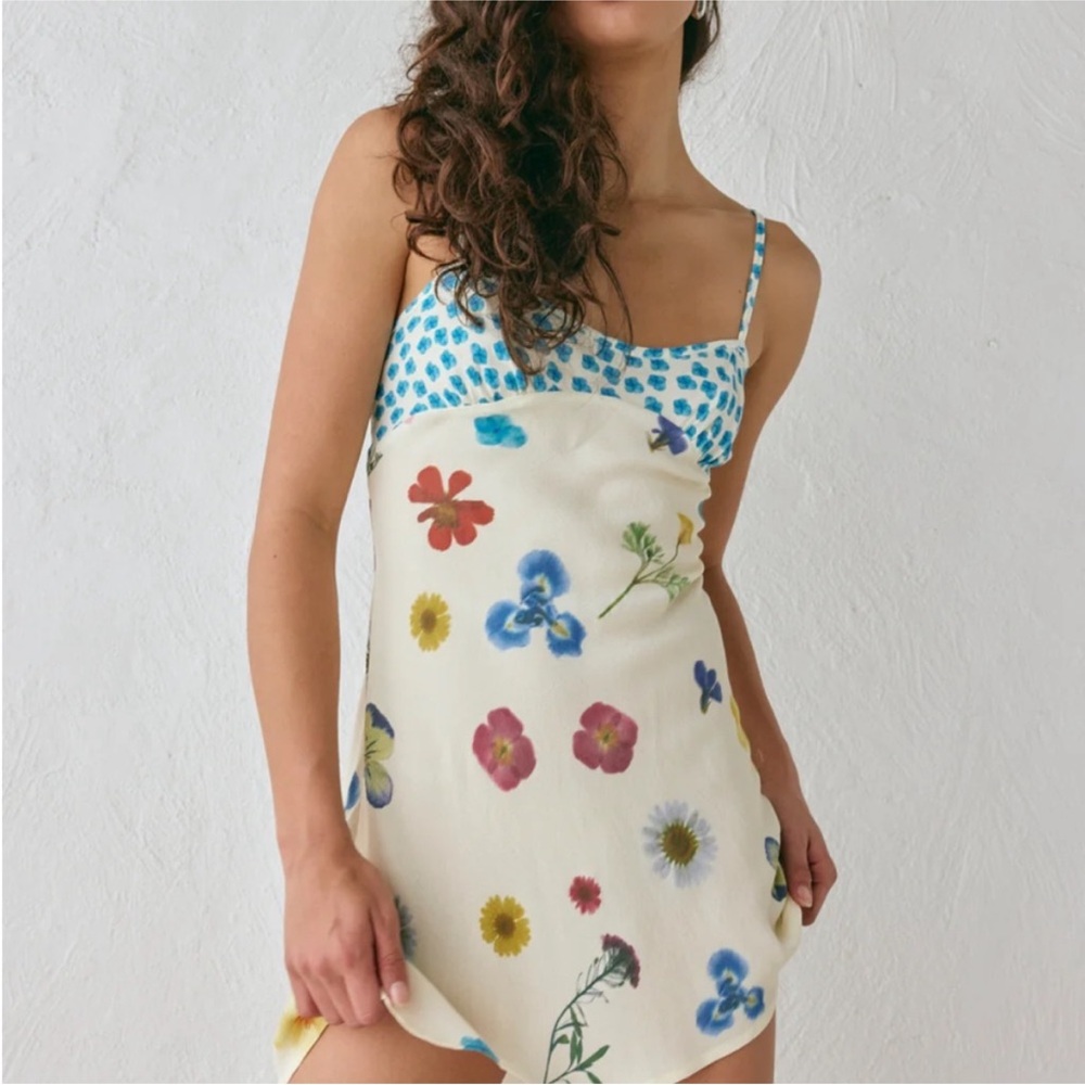 LOVE LANGUAGE BIAS CUT MINI DRESS FLORAL Vrg Grl size 8